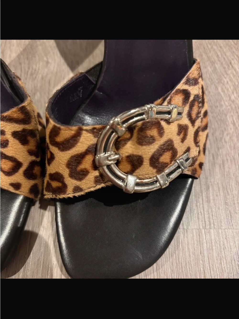 Donald j. Pliner vintage y2k mcbling cheetah buckle kitten heels - Picture 6 of 10